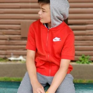 Meet your Posher, Caleb